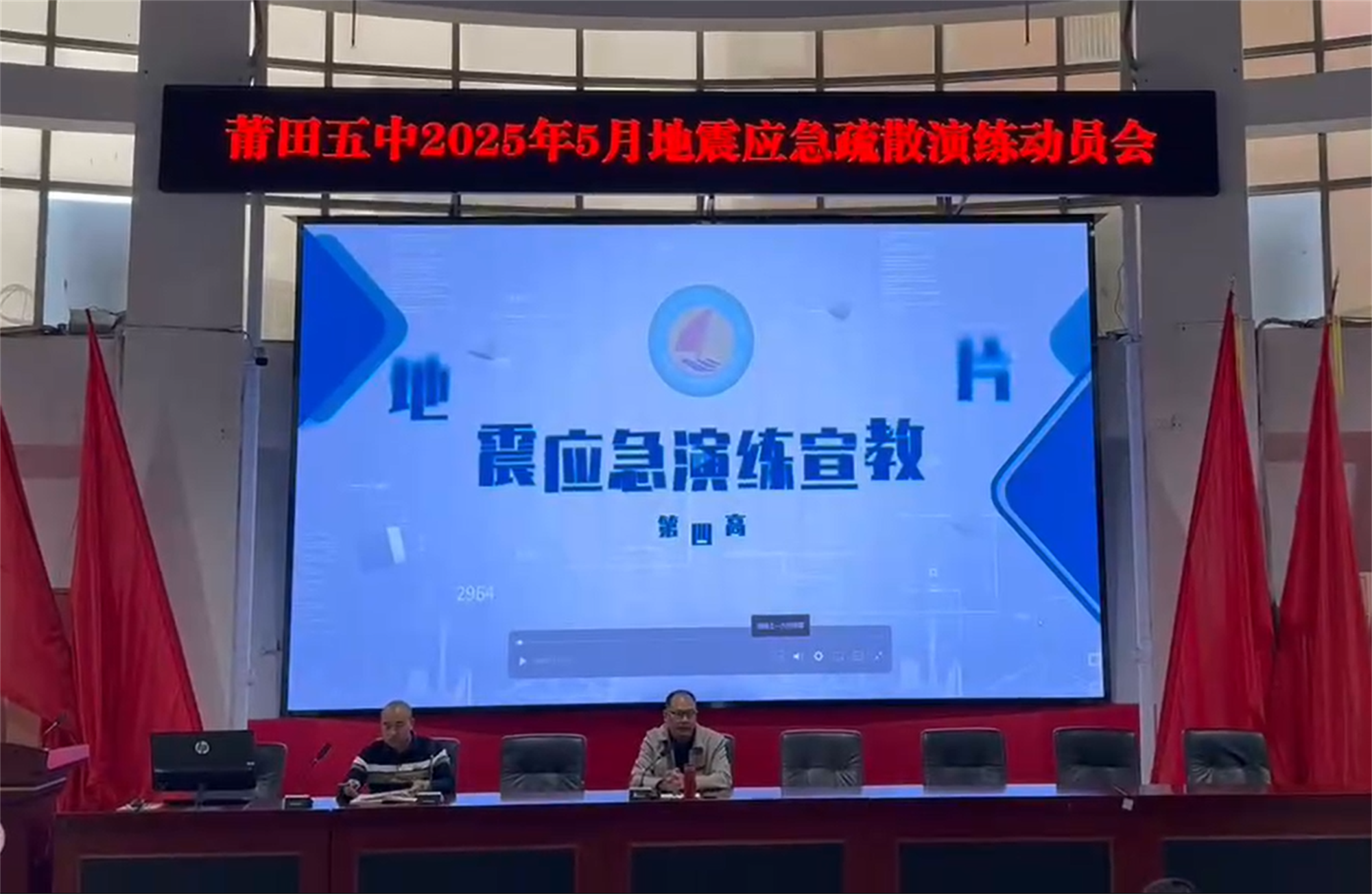 圖1.png