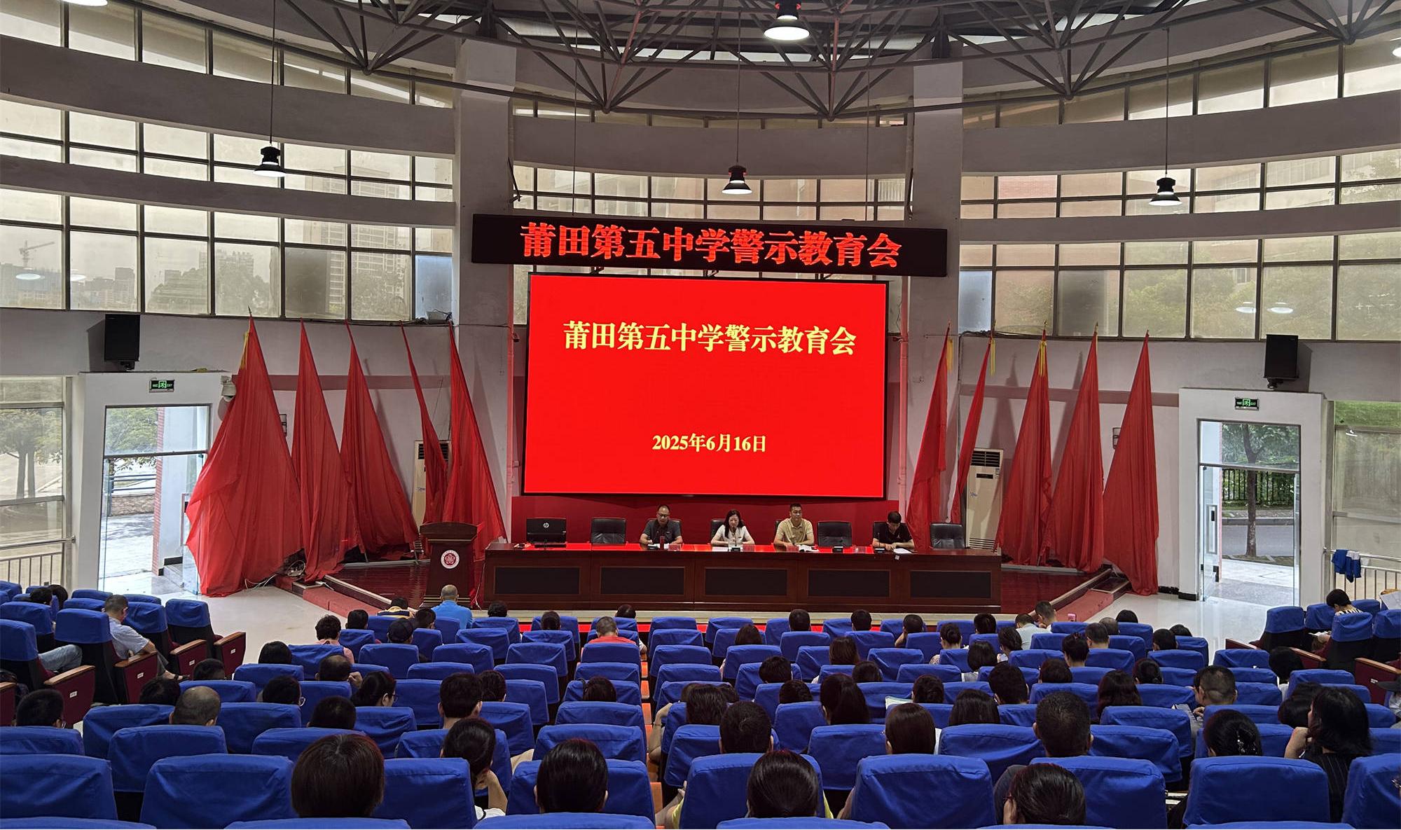 圖1.jpg